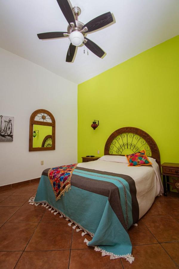 Departamentos Claussen Ξενοδοχείο Mazatlán Εξωτερικό φωτογραφία